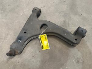 Gebruikte Draagarm links-voor Opel Meriva 1.4 Turbo 16V ecoFLEX Prijs € 35,00 Margeregeling aangeboden door F. van den Mosselaar autodemontage