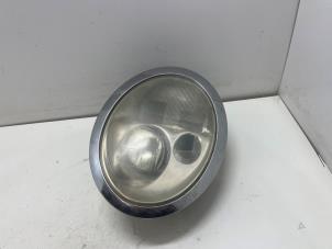 Gebruikte Koplamp links BMW Mini One/Cooper (R50) 1.6 16V Cooper Prijs € 25,00 Margeregeling aangeboden door F. van den Mosselaar autodemontage