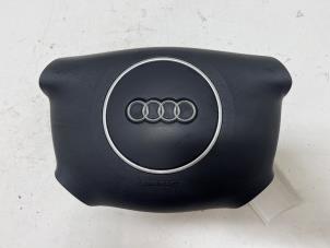 Begagnade Vänster airbag (ratt) Audi A2 (8Z0) 1.2 TDI Pris € 20,00 Marginaltabell erbjuds av F. van den Mosselaar autodemontage