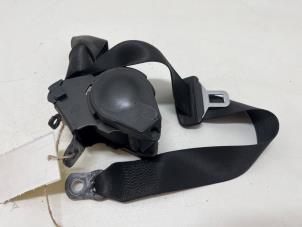 Gebruikte Veiligheidsgordel links-achter BMW 3 serie (E46/2C) 323 Ci 24V Prijs € 20,00 Margeregeling aangeboden door F. van den Mosselaar autodemontage