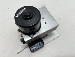 Używane Pompa ABS BMW 3 serie (E46/2C) 323 Ci 24V Cena € 50,00 Procedura marży oferowane przez F. van den Mosselaar autodemontage