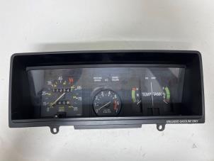 Gebruikte Instrumentenpaneel Volvo 262 C 2.7 Prijs € 150,00 Margeregeling aangeboden door F. van den Mosselaar autodemontage