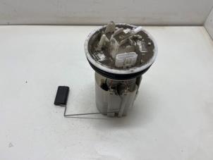 Begagnade Elektrisk bränslepump Ford Focus 3 1.0 Ti-VCT EcoBoost 12V 100 Pris € 35,00 Marginaltabell erbjuds av F. van den Mosselaar autodemontage