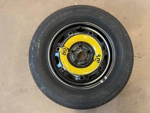 Gebruikte Reservewiel Skoda Fabia III Combi (NJ5) 1.0 TSI 12V Prijs € 50,00 Margeregeling aangeboden door F. van den Mosselaar autodemontage