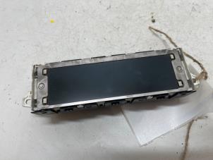 Gebruikte Display Interieur Peugeot 407 (6D) 1.8 16V Prijs € 15,00 Margeregeling aangeboden door F. van den Mosselaar autodemontage