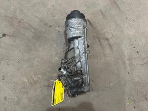 Używane Obudowa filtra oleju BMW 1 serie (F20) 114i 1.6 16V Cena € 35,00 Procedura marży oferowane przez F. van den Mosselaar autodemontage