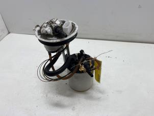 Używane Elektryczna pompa paliwa Volkswagen Passat Variant (365) 1.4 TSI 16V Cena € 35,00 Procedura marży oferowane przez F. van den Mosselaar autodemontage