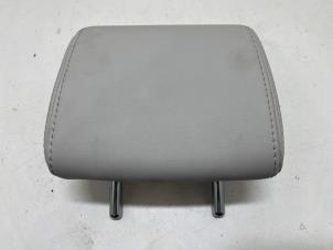 Gebruikte Hoofdsteun Mazda CX-5 I (KE,GH) 2.2 Skyactiv D 175 16V 4WD Prijs € 25,00 Margeregeling aangeboden door F. van den Mosselaar autodemontage