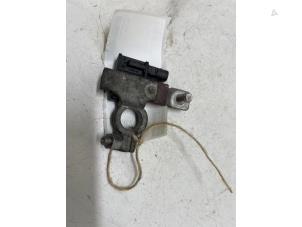 Gebruikte Accupool Mazda CX-5 I (KE,GH) 2.2 Skyactiv D 175 16V 4WD Prijs € 25,00 Margeregeling aangeboden door F. van den Mosselaar autodemontage