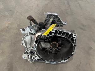 Gebruikte Versnellingsbak Fiat Grande Punto (199) 1.3 JTD Multijet 16V 85 Actual Prijs € 150,00 Margeregeling aangeboden door F. van den Mosselaar autodemontage