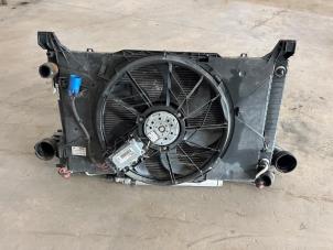 Begagnade Kylarsats Mercedes B (W245) 2.0 B-200 16V Turbo Pris € 75,00 Marginaltabell erbjuds av F. van den Mosselaar autodemontage