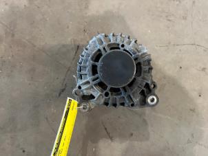 Begagnade Dynamo Volkswagen Polo V (6R) 1.2 TDI 12V BlueMotion Pris € 50,00 Marginaltabell erbjuds av F. van den Mosselaar autodemontage