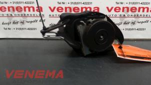 Begagnade Bakre säkerhetsbälte, höger BMW 1 serie (E81) 118d 16V Pris € 14,99 Marginaltabell erbjuds av Venema Autoparts