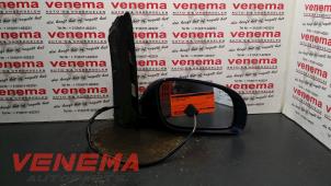 Begagnade Skärmspegel, höger Volkswagen Touran (1T1/T2) 1.9 TDI 105 Pris € 45,00 Marginaltabell erbjuds av Venema Autoparts
