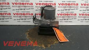 Begagnade ABS-pump Mercedes E (W212) E-200 CDI 16V BlueEfficiency,BlueTEC Pris € 148,99 Marginaltabell erbjuds av Venema Autoparts