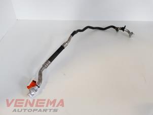 Gebruikte Airco Leiding Porsche Cayenne (9PA) 4.5 S V8 32V Prijs € 50,00 Margeregeling aangeboden door Venema Autoparts