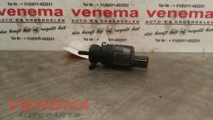 Begagnade Pump, vindrutespolare BMW 5 serie (E60) 523i 24V Pris € 9,99 Marginaltabell erbjuds av Venema Autoparts
