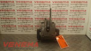 Gebruikte Remklauw (Tang) links-achter BMW 5 serie (E60) 523i 24V Prijs € 9,99 Margeregeling aangeboden door Venema Autoparts