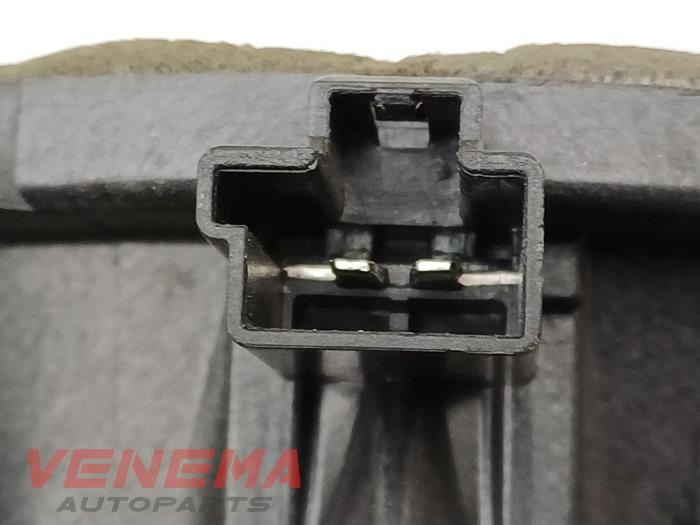 Högtalare från en Volvo V40 (MV) 1.6 D2 2013