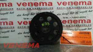 Gebruikte Nokkenas Tandwiel Audi A6 Avant (C6) 2.7 TDI V6 24V Prijs € 20,00 Margeregeling aangeboden door Venema Autoparts