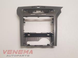 Używane Element deski rozdzielczej Opel Astra H SW (L35) 1.9 CDTi 16V 150 Cena € 29,99 Procedura marży oferowane przez Venema Autoparts