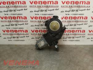 Gebruikte Raammotor Portier Renault Megane IV (RFBB) 1.6 GT Energy TCe 205 EDC Prijs € 29,00 Margeregeling aangeboden door Venema Autoparts