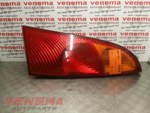 Gebruikte Achterlicht rechts Ford Focus 1 Wagon 1.6 16V Prijs € 19,95 Margeregeling aangeboden door Venema Autoparts