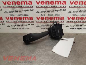 Begagnade Indikatorbrytare BMW 3 serie (E46/4) 320i 24V Pris € 14,95 Marginaltabell erbjuds av Venema Autoparts