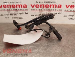 Gebruikte Snelheid Sensor Mercedes C Estate (S204) 2.2 C-250 CDI 16V BlueEfficiency Prijs € 19,99 Margeregeling aangeboden door Venema Autoparts