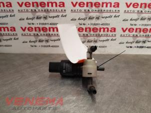 Gebruikte Ruitensproeierpomp voor Opel Insignia Sports Tourer 2.0 CDTI 16V 130 ecoFLEX Prijs € 9,99 Margeregeling aangeboden door Venema Autoparts