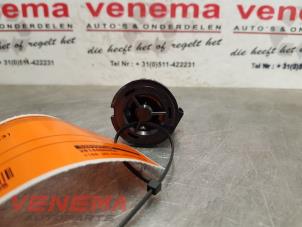 Gebruikte Tweeter Opel Corsa D 1.2 16V LPG Prijs € 9,99 Margeregeling aangeboden door Venema Autoparts