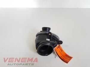 Begagnade Laddluftkylarrör Mercedes E (VF211) 2.2 E-220 CDI 16V Pris € 19,99 Marginaltabell erbjuds av Venema Autoparts