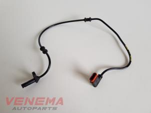 Gebruikte ABS Sensor Mercedes E (W212) E-200 CDI 16V BlueEfficiency,BlueTEC Prijs € 19,99 Margeregeling aangeboden door Venema Autoparts