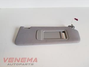 Używane Oslona przeciwsloneczna BMW 3 serie (E90) 320d 16V Cena € 14,99 Procedura marży oferowane przez Venema Autoparts