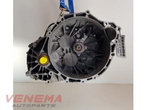 Gebruikte Versnellingsbak Ford Mondeo V 2.0 TDCi 180 16V Prijs € 799,99 Margeregeling aangeboden door Venema Autoparts