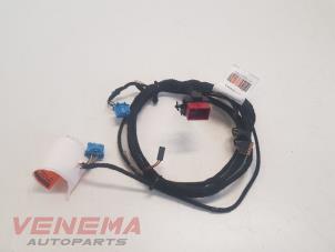 Używane Wiazka przewodów Volkswagen Touareg (7PA/PH) 3.0 TDI V6 24V Cena € 24,99 Procedura marży oferowane przez Venema Autoparts