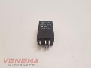 Begagnade Glödstiftsrelä Volkswagen Touareg (7PA/PH) 3.0 TDI V6 24V Pris € 29,99 Marginaltabell erbjuds av Venema Autoparts