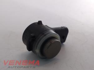 Begagnade Parkeringssensor Skoda Yeti (5LAC) 1.4 TSI 16V Pris € 9,99 Marginaltabell erbjuds av Venema Autoparts