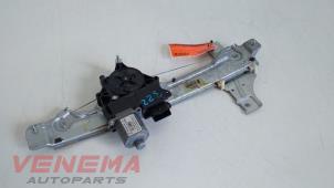 Używane Mechanizm szyby lewej tylnej wersja 4-drzwiowa Peugeot 208 I (CA/CC/CK/CL) 1.2 12V e-THP PureTech 110 Cena € 59,99 Procedura marży oferowane przez Venema Autoparts