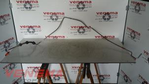 Begagnade Luftkonditioneringsledning Mercedes ML I (163) 400 4.0 CDI V8 32V Pris € 35,00 Marginaltabell erbjuds av Venema Autoparts