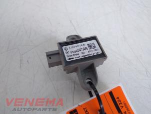 Gebruikte Airbag Sensor Mercedes C Estate (S204) 2.2 C-220 CDI 16V Prijs € 24,99 Margeregeling aangeboden door Venema Autoparts