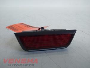 Gebruikte Instapverlichting Mercedes C Estate (S204) 2.2 C-220 CDI 16V Prijs € 14,99 Margeregeling aangeboden door Venema Autoparts