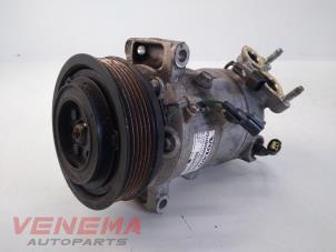 Gebruikte Aircopomp Volvo V40 Cross Country (MZ) 2.0 D2 16V Prijs € 89,99 Margeregeling aangeboden door Venema Autoparts