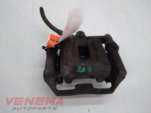 Begagnade Bakre bromsok, höger Mercedes A (W169) 1.5 A-160 Pris € 39,99 Marginaltabell erbjuds av Venema Autoparts