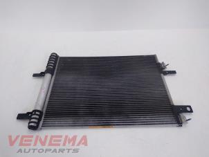 Gebruikte Airco Condensor Peugeot 5008 II (M4/MC/MJ/MR) 1.2 12V e-THP PureTech 130 Prijs € 69,99 Margeregeling aangeboden door Venema Autoparts