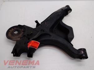 Gebruikte Draagarm rechts-achter Mercedes Vito (447.6) 1.6 111 CDI 16V Prijs € 79,99 Margeregeling aangeboden door Venema Autoparts