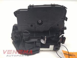 Gebruikte Deurslot Mechaniek 4Deurs rechts-achter BMW X1 (E84) sDrive 20i 2.0 16V Twin Power Turbo Prijs € 9,99 Margeregeling aangeboden door Venema Autoparts