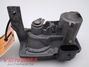 Gebruikte EGR Klep Volkswagen Touran (5T1) 2.0 TDI 110 Prijs € 69,99 Margeregeling aangeboden door Venema Autoparts