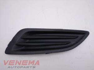 Gebruikte Bumperdeel links-voor Ford Fiesta 6 (JA8) 1.0 EcoBoost 12V 100 Prijs € 9,99 Margeregeling aangeboden door Venema Autoparts