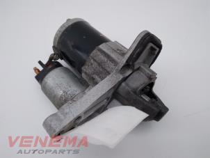 Używane Rozrusznik Dacia Sandero II 0.9 TCE 12V Cena € 9,99 Procedura marży oferowane przez Venema Autoparts